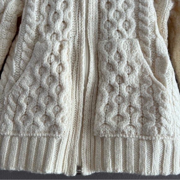 Aran Crafts 100% Merino Wool Kids Hooded Knit Cardigan Zip Sweater 6-7 Years - Picture 15 of 16